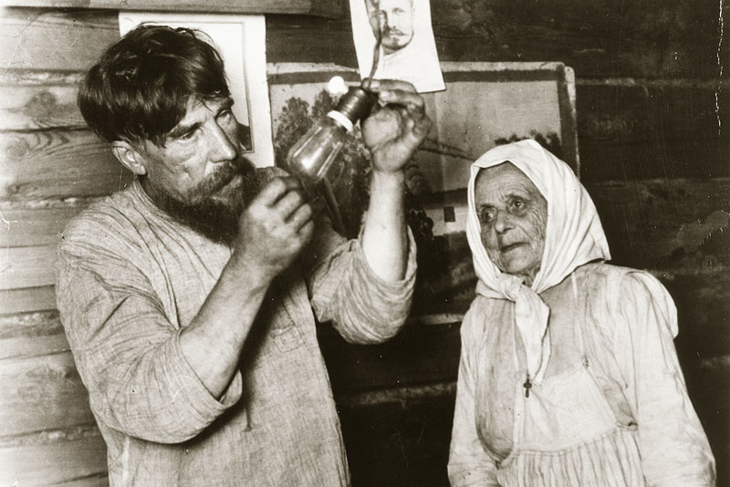 Fotografija “Iljičeva žarulja”, Arkadija Šajkheta (1925.)